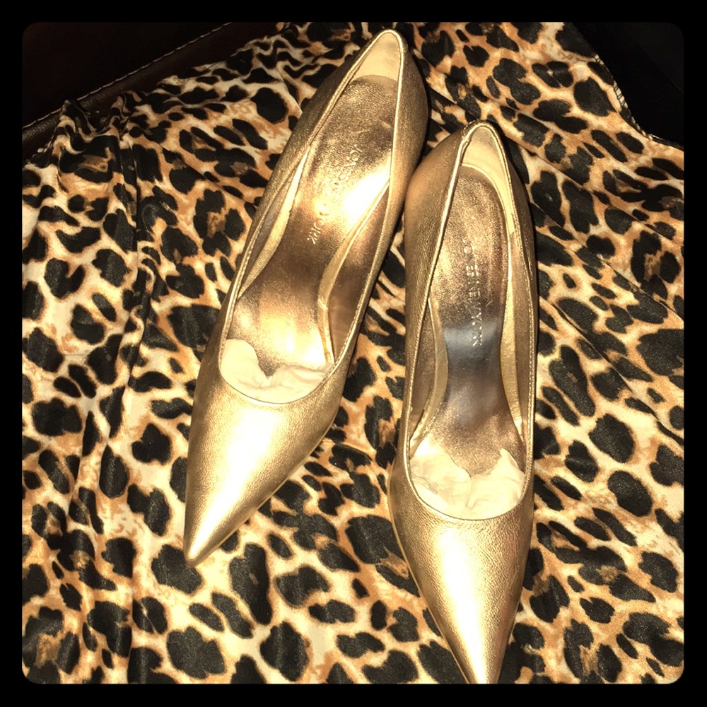 Sexy gold heels